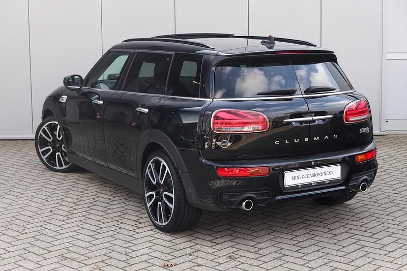 Occasion Mini John Cooper Works Clubman Comfort 192 PK (141 kW) 2020 Zwart (metallic) Stationwagen