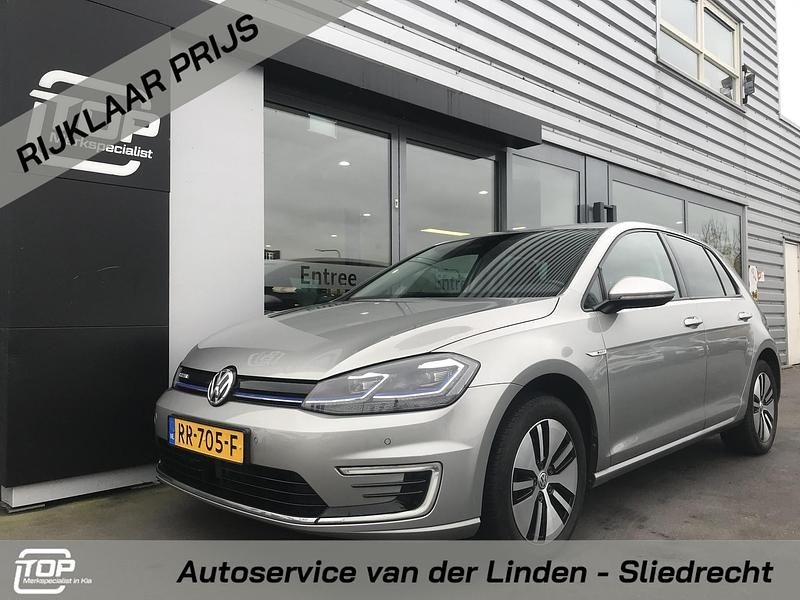 Grijs Gebruikt 2018 VW e-Golf Hatchback | € 10.850 (Iets duurder) - Afbeelding 1/4