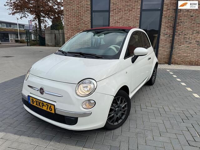 Wit Occasion 2010 Fiat 500C Pop Cabriolet | € 3.450 (Duur) - Afbeelding 1/4