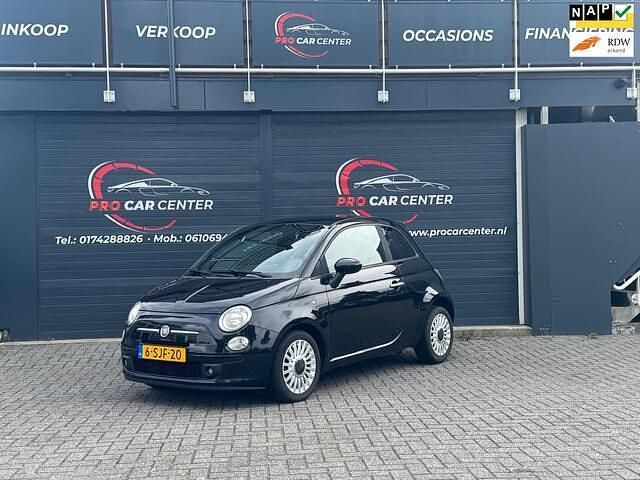 Zwart Gebruikt 2011 Fiat 500 Lounge Hatchback | € 5.249 (Eerlijke prijs) - Afbeelding 1/4