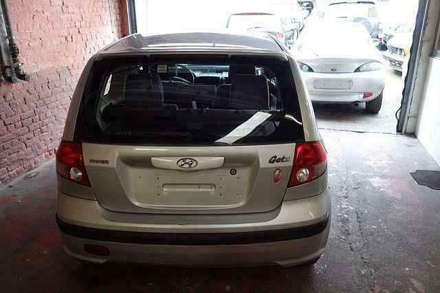 Grijs Gebruikt 2004 Hyundai Getz Hatchback | € 1.250 (Eerlijke prijs) - Afbeelding 1/4