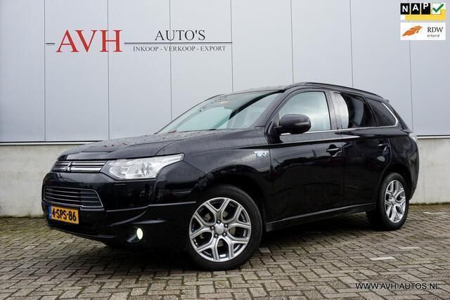 Zwart Gebruikt 2013 Mitsubishi Outlander Instyle SUV | € 8.750 (Duur) - Afbeelding 1/4