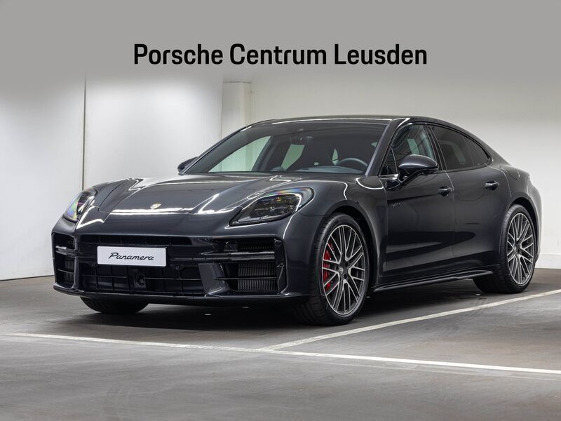 Grijs Gebruikt 2024 Porsche Panamera 4S Sedan | € 177.900 - Afbeelding 1/4