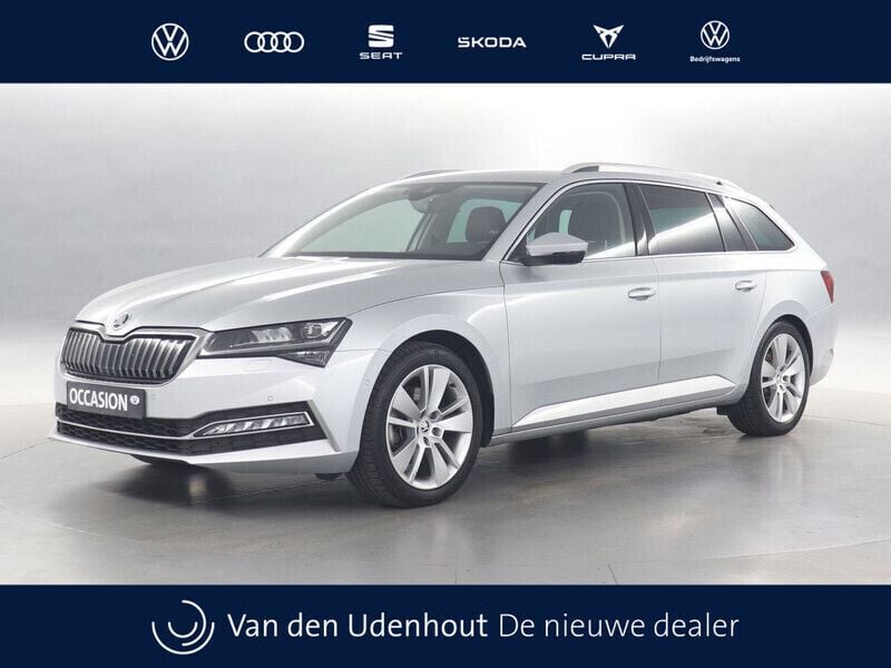 Zilver Gebruikt 2020 Skoda Superb Business Line Stationwagen | € 26.840 (Eerlijke prijs) - Afbeelding 1/4