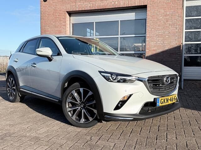 Wit (metallic) Occasion 2021 Mazda CX-3 Sky SUV | € 23.450 (Eerlijke prijs) - Afbeelding 1/4