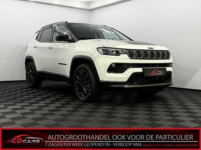 Wit (metallic) Occasion 2022 Jeep Compass SUV | € 24.450 (Goede deal) - Afbeelding 1/4