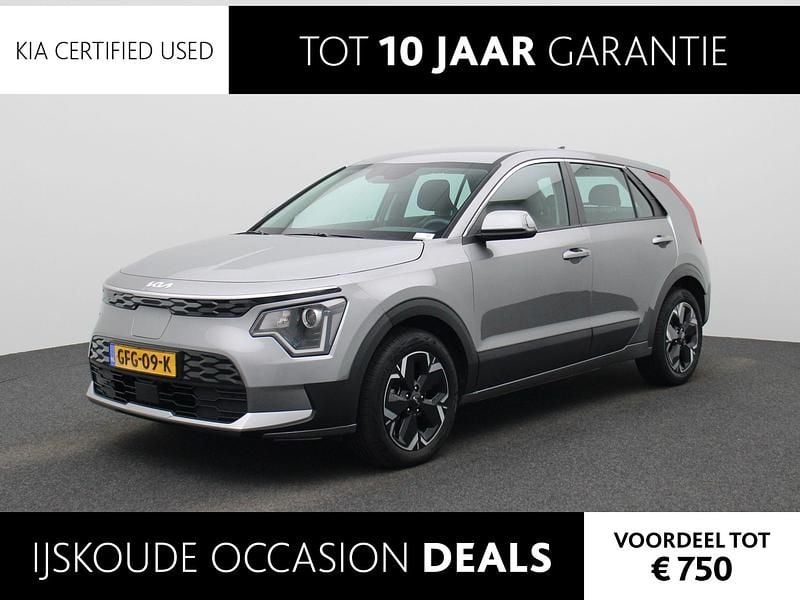 Grijs Occasion 2024 Kia e-Niro Light SUV | € 29.440 (Goede deal) - Afbeelding 1/4