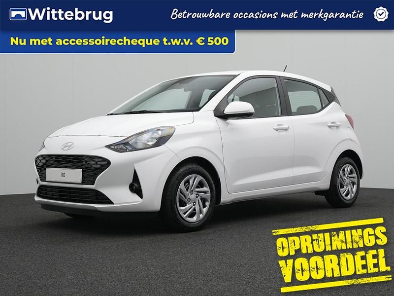 Wit Occasion 2024 Hyundai i10 Comfort Hatchback | € 16.925 (Eerlijke prijs) - Afbeelding 1/3