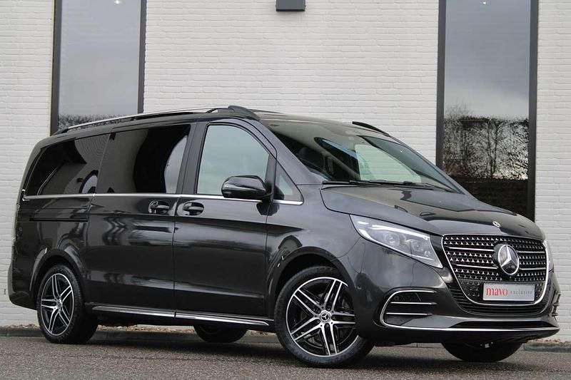 Occasion Mercedes V300 Exclusive 241 PK (177 kW) 2025 Grijs MPV