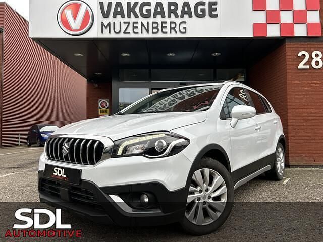 Wit Occasion 2018 Suzuki SX4 S-Cross SUV | € 17.945 (Goede deal) - Afbeelding 1/4