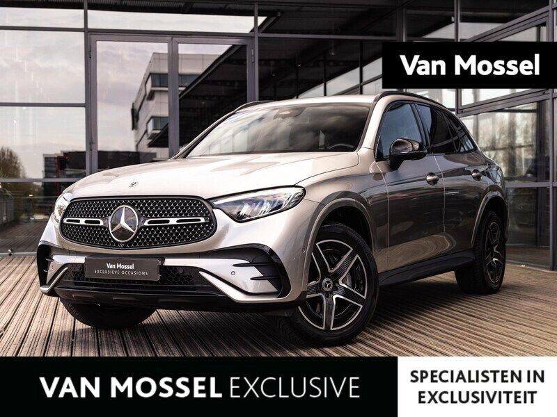 Grijs Gebruikt 2023 Mercedes GLC300 AMG line SUV | € 60.900 (Goede deal) - Afbeelding 1/4