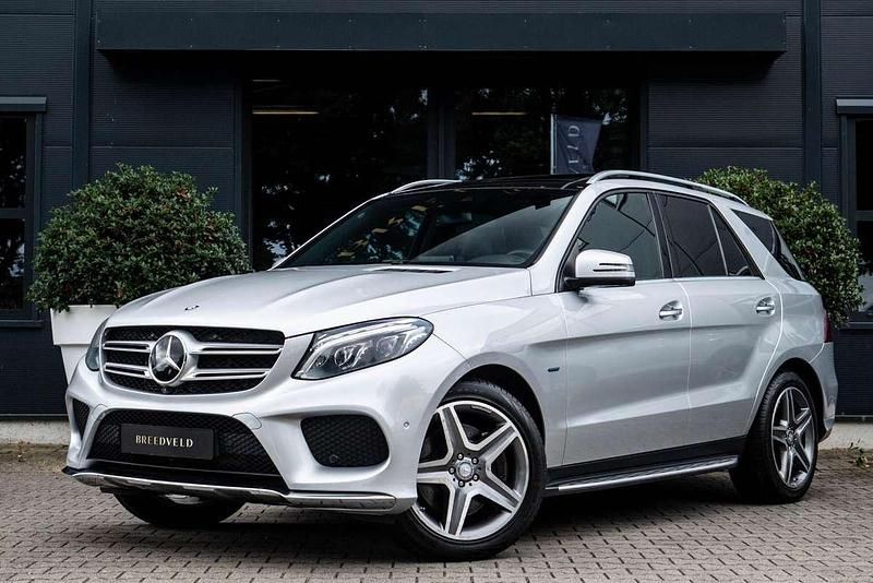 Grijs Gebruikt 2016 Mercedes GLE500 SUV | € 27.500 (Eerlijke prijs) - Afbeelding 1/4