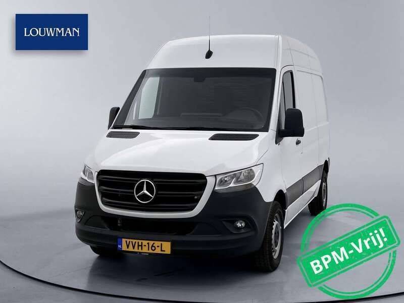 Wit Gebruikt 2023 Mercedes Sprinter Van | € 32.345 - Afbeelding 1/3