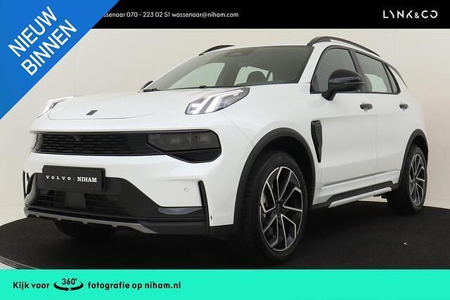 Wit Nieuw 2026 Lynk & Co 01 SUV | € 36.900 (Super prijs) - Afbeelding 1/4