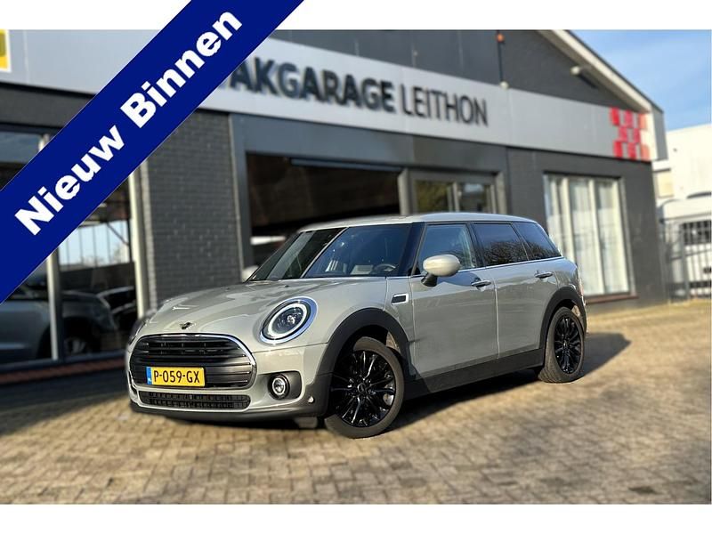 Grijs Occasion 2022 Mini One Clubman Business Stationwagen | € 23.950 (Eerlijke prijs) - Afbeelding 1/4