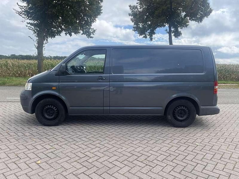 Gebruikt 2006 VW T5 Van | € 4.000 (Eerlijke prijs) - Afbeelding 1/4