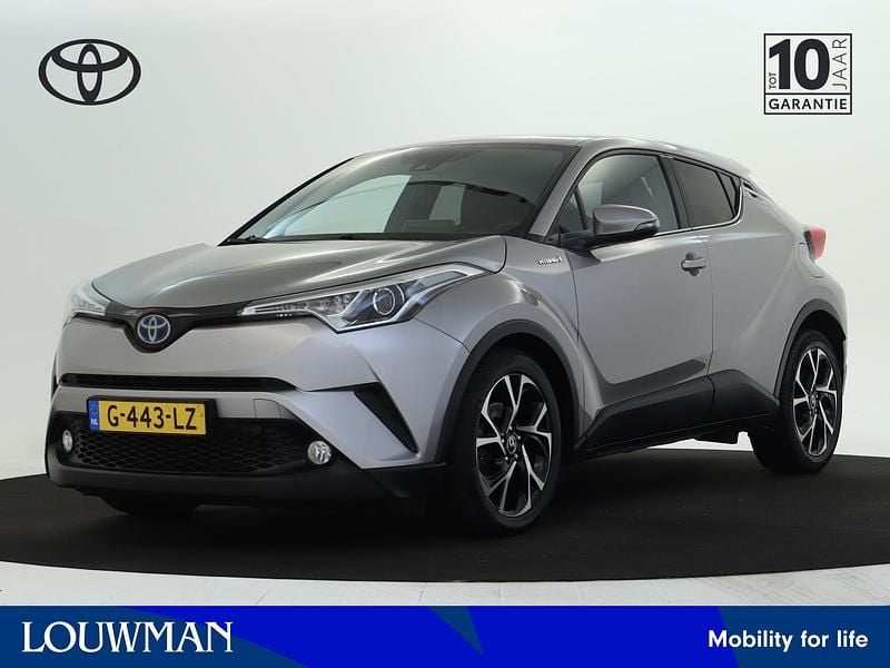 Grijs (metallic) Gebruikt 2019 Toyota C-HR+ SUV | € 20.445 - Afbeelding 1/4