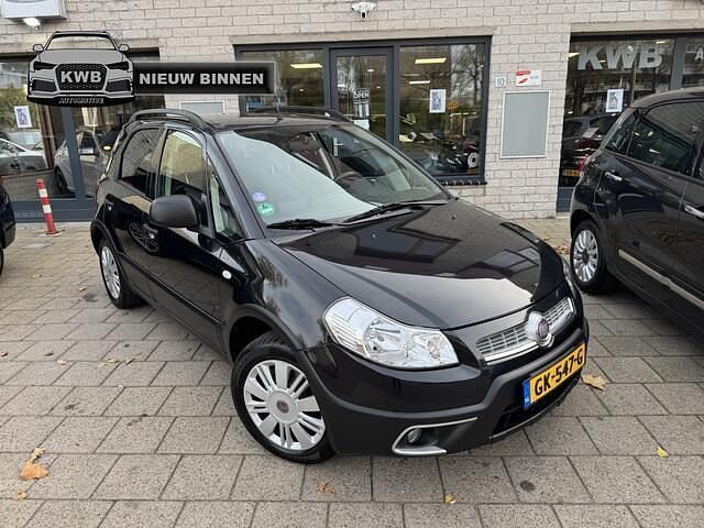 Zwart Gebruikt 2009 Fiat Sedici Young SUV | € 2.350 (Eerlijke prijs) - Afbeelding 1/4