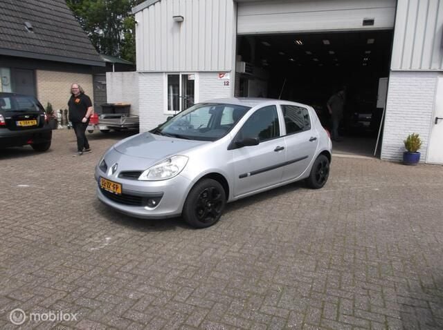 Occasion Renault Clio R.S. Authentique 75 PK (55 kW) 2008 Grijs Hatchback