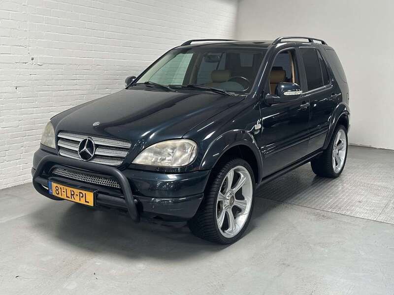 Blauw Gebruikt 1998 Mercedes ML320 SUV | € 3.999 (Iets duurder) - Afbeelding 1/4