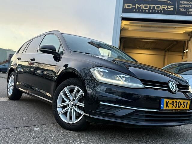 Occasion VW Golf VII Comfortline 110 PK (80 kW) 2017 Zwart (metallic) Stationwagen