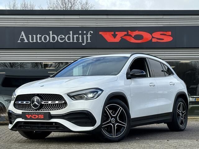 Wit Gebruikt 2020 Mercedes GLA200 Business SUV | € 34.900 (Eerlijke prijs) - Afbeelding 1/4