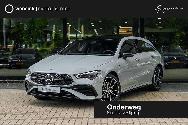 Grijs Nieuw 2025 Mercedes CLA250e Shooting Brake Business Stationwagen | € 55.334 (Eerlijke prijs) - Afbeelding 1/4