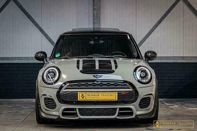 Occasion Mini John Cooper Works Chili 231 PK (169 kW) 2017 Groen Hatchback