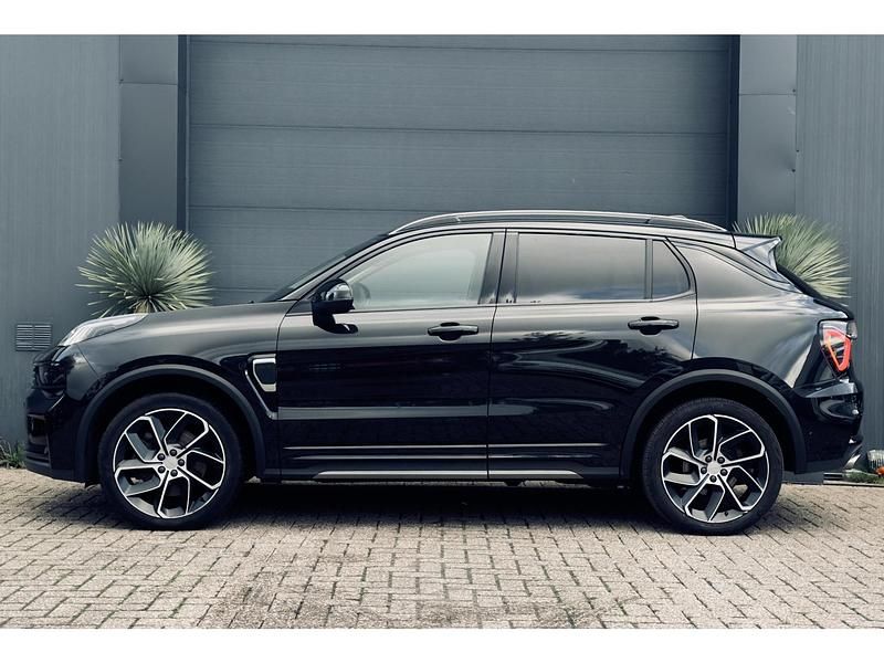 Zwart Occasion 2022 Lynk & Co 01 SUV | € 23.950 (Eerlijke prijs) - Afbeelding 1/2