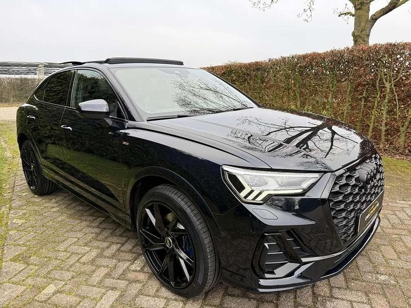 Occasion Audi Q3 Sportback S-Line 245 PK (180 kW) 2022 Blauw SUV