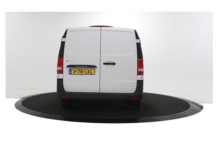 Nieuw Mercedes e-Vito 150 kW (204 PK) 2025 Wit MPV