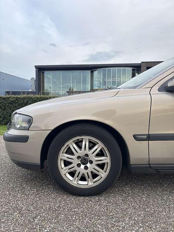 Occasion Volvo S60 250 PK (183 kW) 2001 Beige Sedan