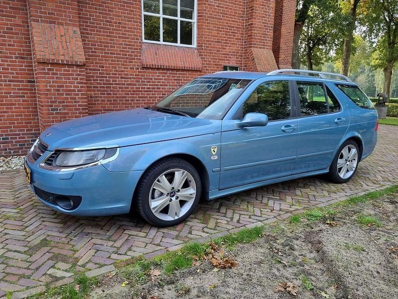 Blauw (metallic) Gebruikt 2007 Saab 9-5 Anniversary Stationwagen | € 3.950 - Afbeelding 1/4