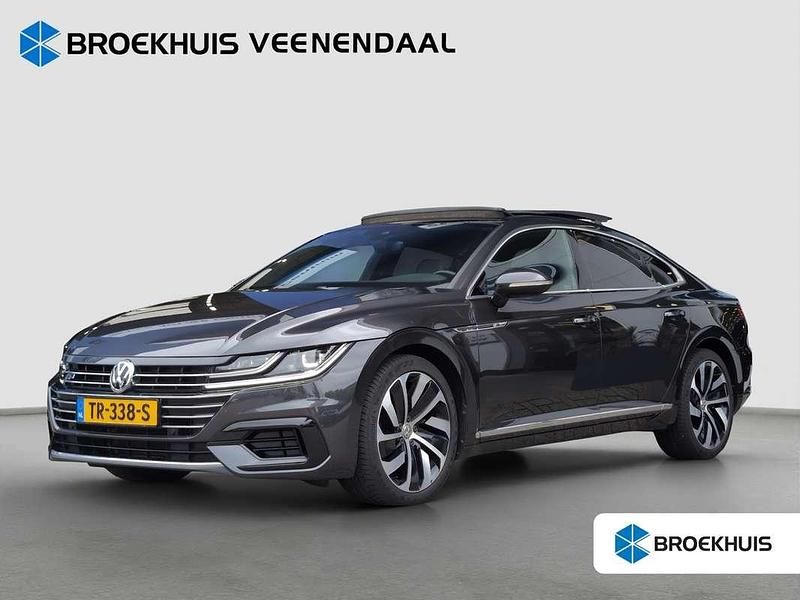 Grijs Gebruikt 2018 VW Arteon R-line Hatchback | € 26.800 (Eerlijke prijs) - Afbeelding 1/4