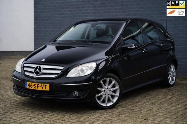 Zwart, metallic lak Gebruikt 2006 Mercedes B200 MPV | € 4.999 (Eerlijke prijs) - Afbeelding 1/4