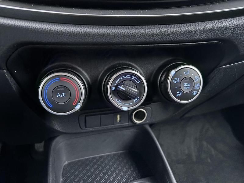 Occasion Toyota Aygo X Play 72 PK (52 kW) 2022 Zwart SUV