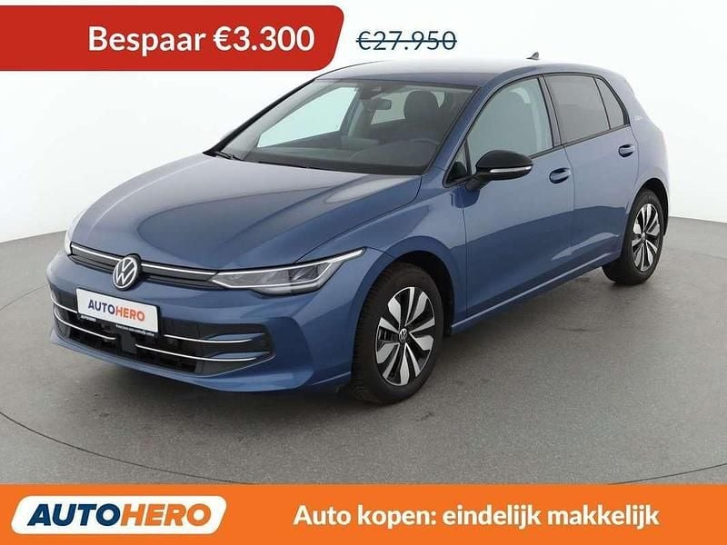 Occasion VW Golf VIII Goal 116 PK (85 kW) 2024 Blauw Hatchback