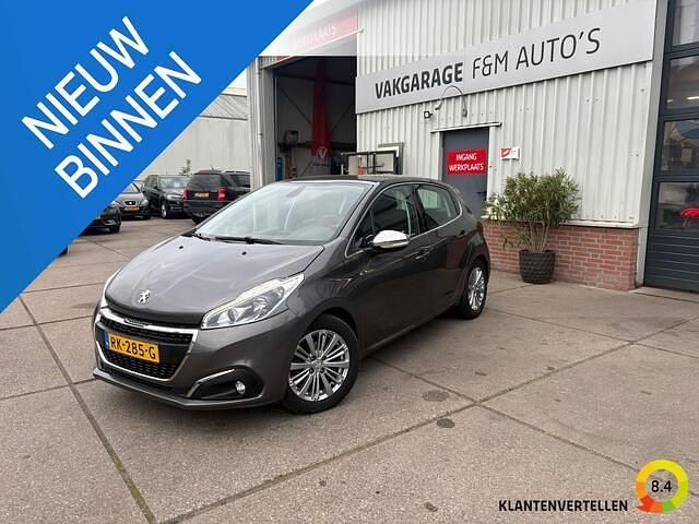 Grijs Gebruikt 2017 Peugeot 208 Allure Hatchback | € 8.950 (Iets duurder) - Afbeelding 1/4