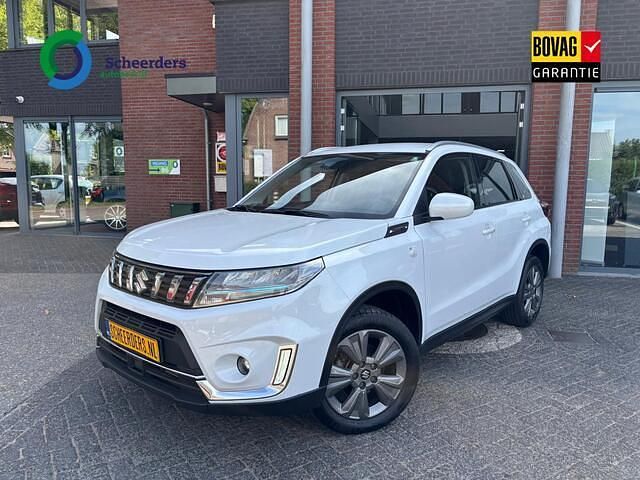 Wit Gebruikt 2022 Suzuki Vitara Style SUV | € 25.950 (Iets duurder) - Afbeelding 1/3