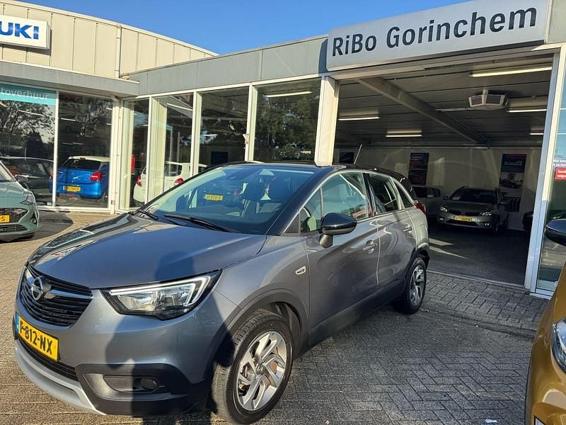 Grijs Gebruikt 2019 Opel Crossland X Innovation SUV | € 14.950 (Eerlijke prijs) - Afbeelding 1/4