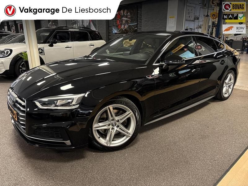 Zwart Occasion 2018 Audi A5 Sportback S-Line Hatchback | € 23.950 (Eerlijke prijs) - Afbeelding 1/4