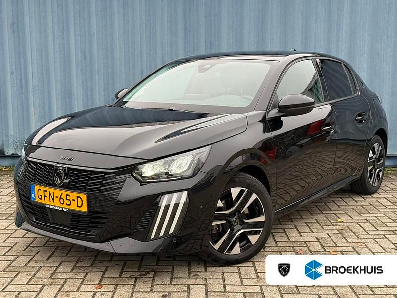 Zwart Occasion 2024 Peugeot 208 Allure Hatchback | € 21.395 (Iets duurder) - Afbeelding 1/4