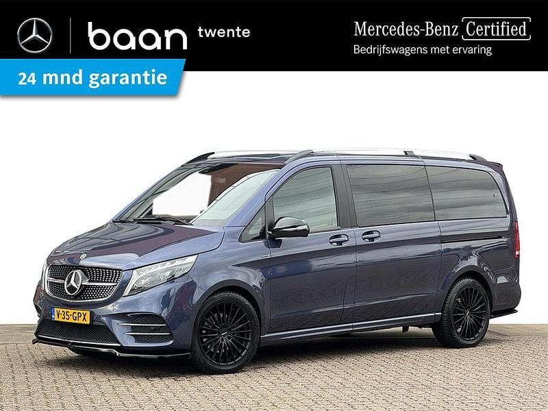 Blauw Gebruikt 2023 Mercedes V220 AMG MPV | € 54.950 (Goede deal) - Afbeelding 1/4