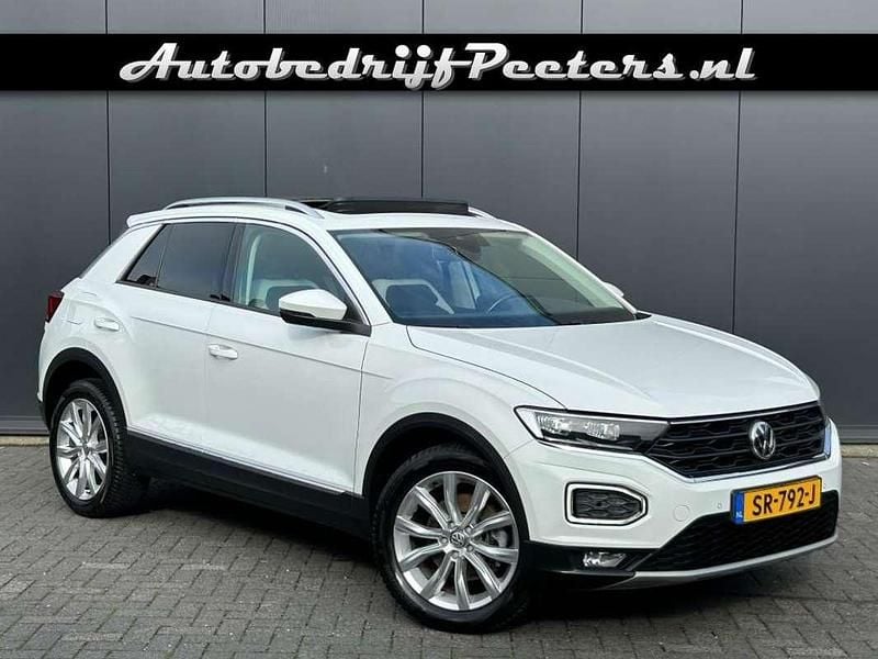 Wit Gebruikt 2018 VW T-Roc Sport SUV | € 20.950 (Eerlijke prijs) - Afbeelding 1/4