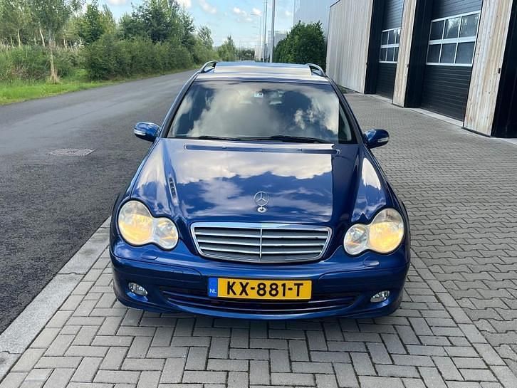 Occasion Mercedes C220 Elegance 150 PK (110 kW) 2004 Blauw Stationwagen