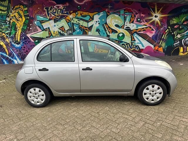 Occasion Nissan Micra Basis 65 PK (47 kW) 2005 Grijs Hatchback
