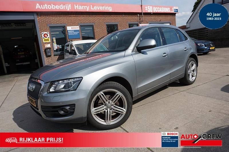 Grijs Gebruikt 2009 Audi Q5 SUV | € 13.950 (Eerlijke prijs) - Afbeelding 1/4