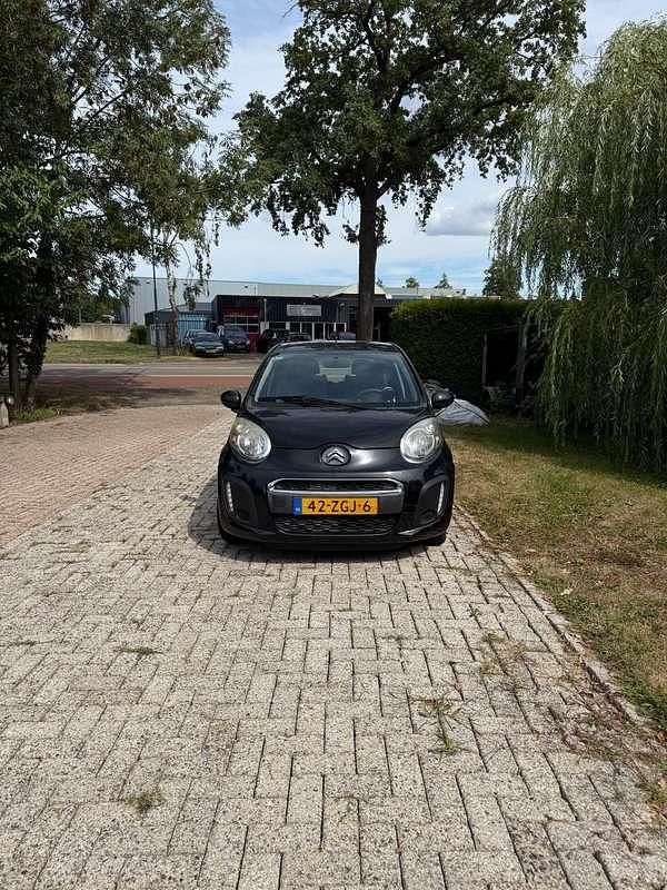 Zwart Gebruikt 2012 Citroën C1 Hatchback | € 4.500 (Eerlijke prijs) - Afbeelding 1/4