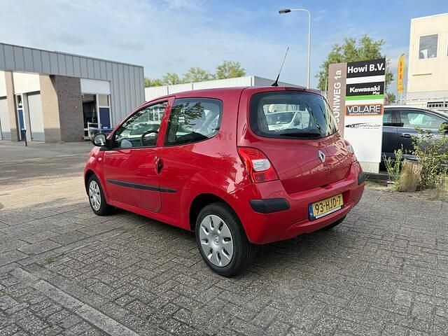 Occasion Renault Twingo Authentique 58 PK (42 kW) 2008 Rood Hatchback