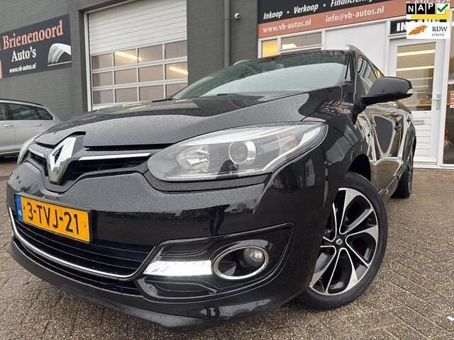 Zwart Occasion 2014 Renault Mégane GrandTour Bose Edition Stationwagen | € 3.799 (Goede deal) - Afbeelding 1/4